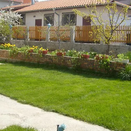 Sotirovi Guest Rooms * Chernomorets
